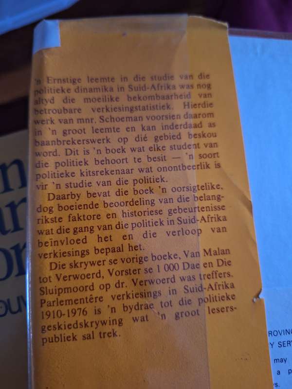 Parlementere Verkiesings in Suid-Afrika 1910-1976/ 1st edition 1977 - rare- Afrikaanse Text.