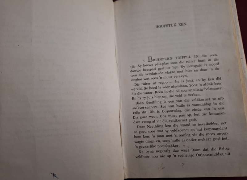 SEUN agter n Mauser-Earl Martin -1971 first edition. Afrikaans text. Scarce