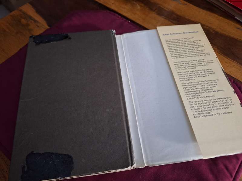 KAREL SCHOEMAN- Waar ek gelukkig was-SIGNED-first edition 1981-Afrikaans Text