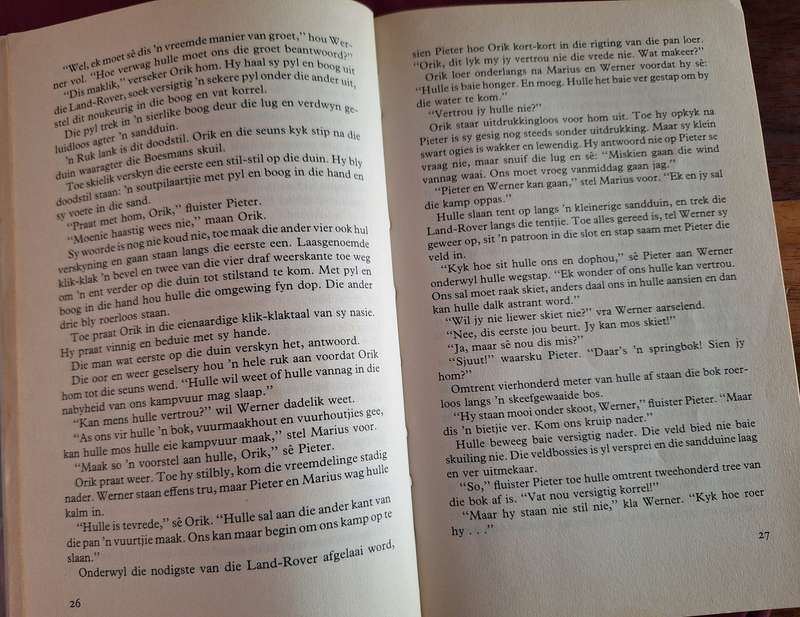 EMPIE MARITZ-Vlam in die Namib- First edition softcover print 1990/Afrikaans Text. Scarce Title.