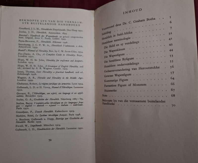C PAMA-Heraldiek in Suid-Afrika-1956 first edition. Afrikaans Text.