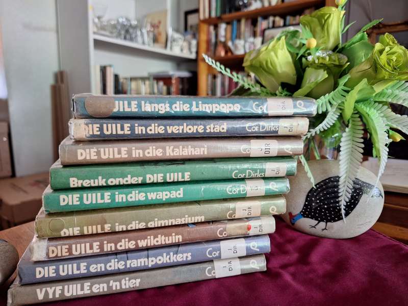 COR DIRKS X 9 books of series/ Die Uile Reeks- Afrikaans Text-Scarce