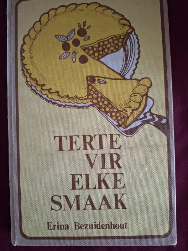12 BOOKS IN SET/ ERINA BEZUIDENHOUT-South African Doyenne with Afrikaans Traditional Cooking.