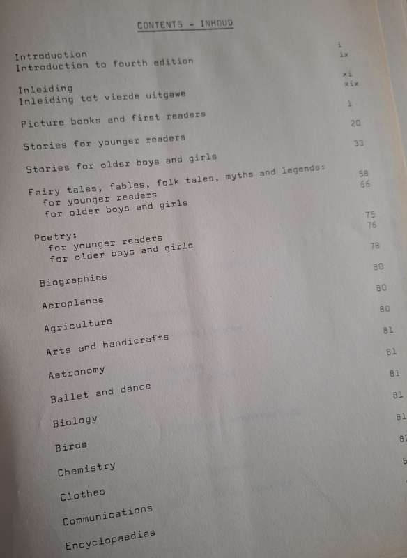 BASIC CHILDREN'S BOOKS/BASIESE KINDERBOEKE-Lydia Pienaar-June 1972-English&Afrikaans