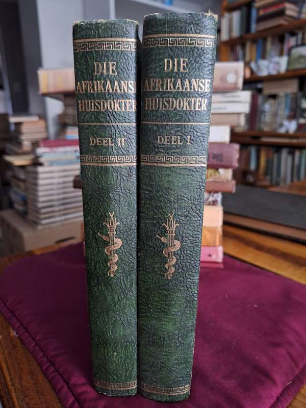 DIE AFRIKAANSE HUISDOKTER DEEL 1 EN 2 - deyr HK Wagner - 1957- medicine