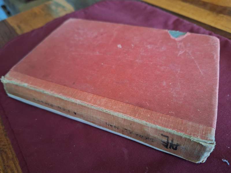 DIE SKRAAL MAN - n Avontuur-Verhaal deur AJ du Plessis 1941 Rare