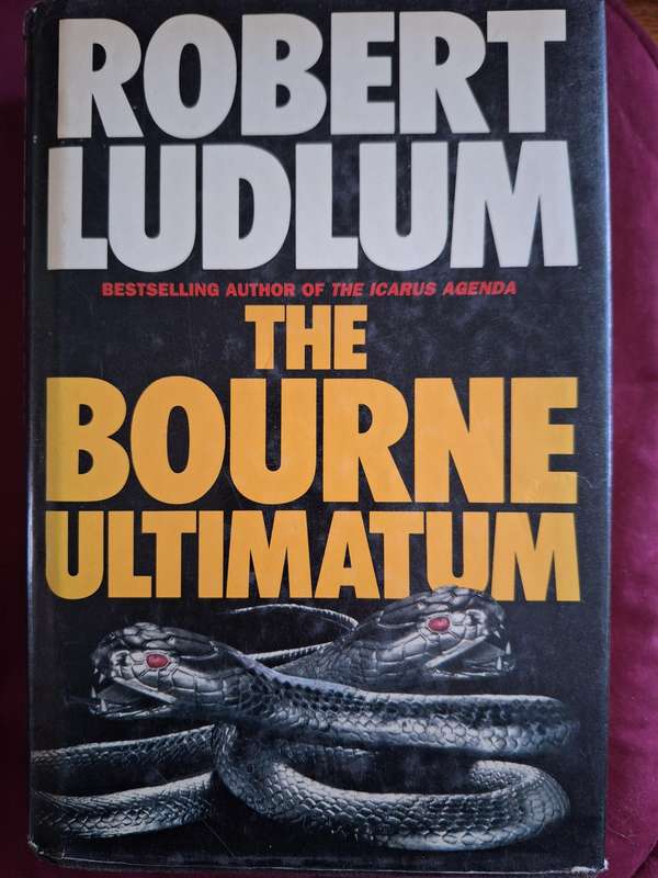 Robert Ludlum - THE BORN ULTIMATUM. First edition 1990.