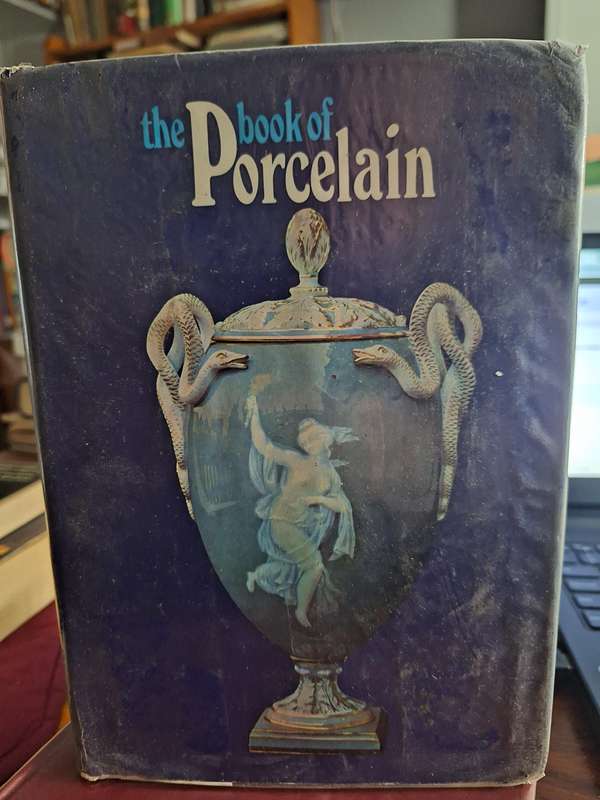 the book of Porcelain - translated by Janet Seligman - 1971