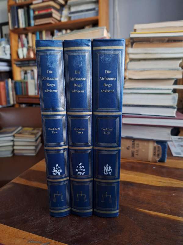 DIE AFRIKAANSE REGSADVISEUR 3 volumes. 1959 Rare Law