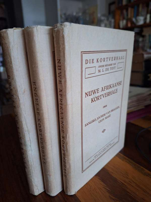 Die Kortverhaal Reeks x 3 Volumes. 1930's.