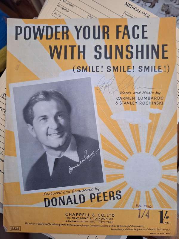 SHEETMUSIC Powder your face with sunshine words and music by Carmen Lombardo & Stanley Rochinski.pp4
