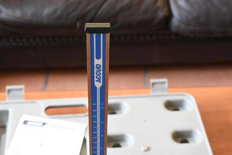 DIGITAL HEIGHT GAUGE