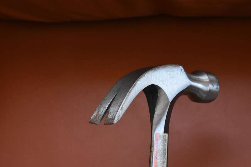 ESTWING CLAW HAMMER E20C