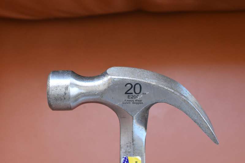 ESTWING CLAW HAMMER E20C