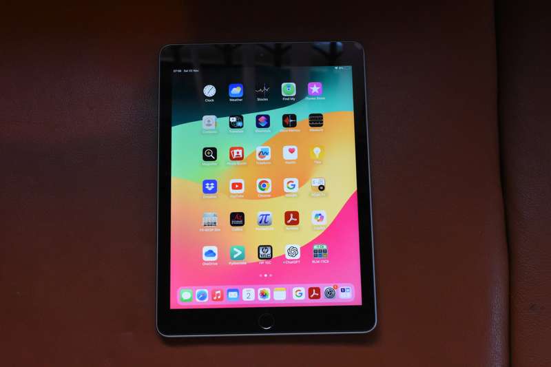 IPAD 6th GENERATION