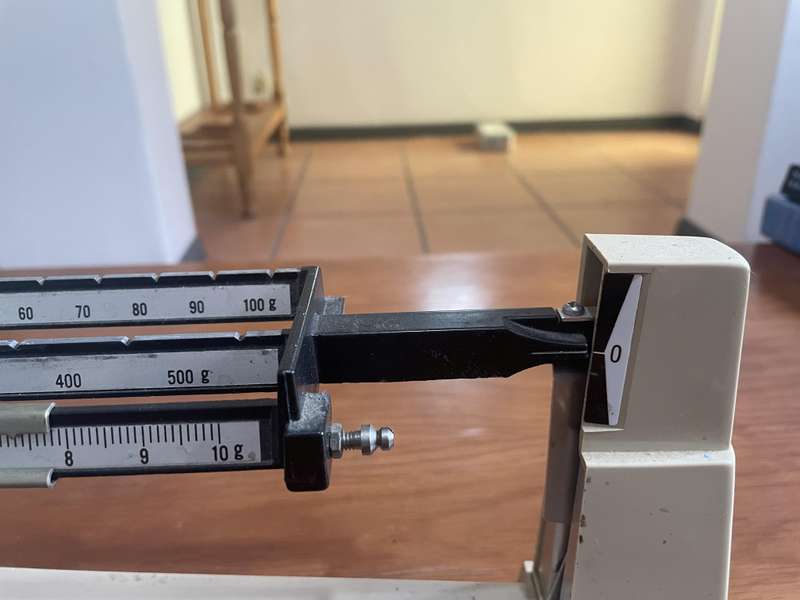 SCALE - TRIPLE BEAM BALANCE