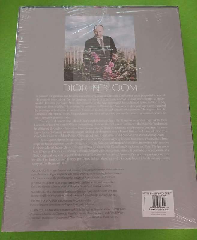 DIOR IN BLOOM (Hard cover edition)