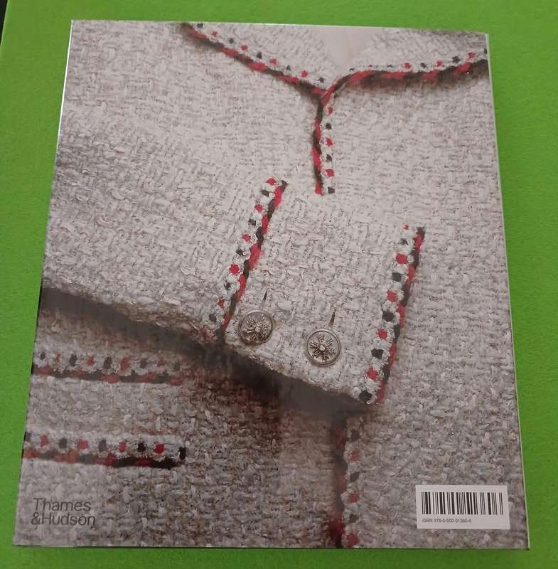 CHANEL COLLECTIONS AND CREATIONS  ( SEALED HARCOVER)