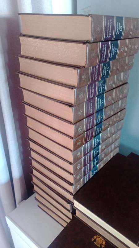 ENCYCLOPEDIA BRITANICA  1971 FULL SET OF 24 INCLUDING INDEX AND ATLAS(200TH ANNIVERSARY EDITION)