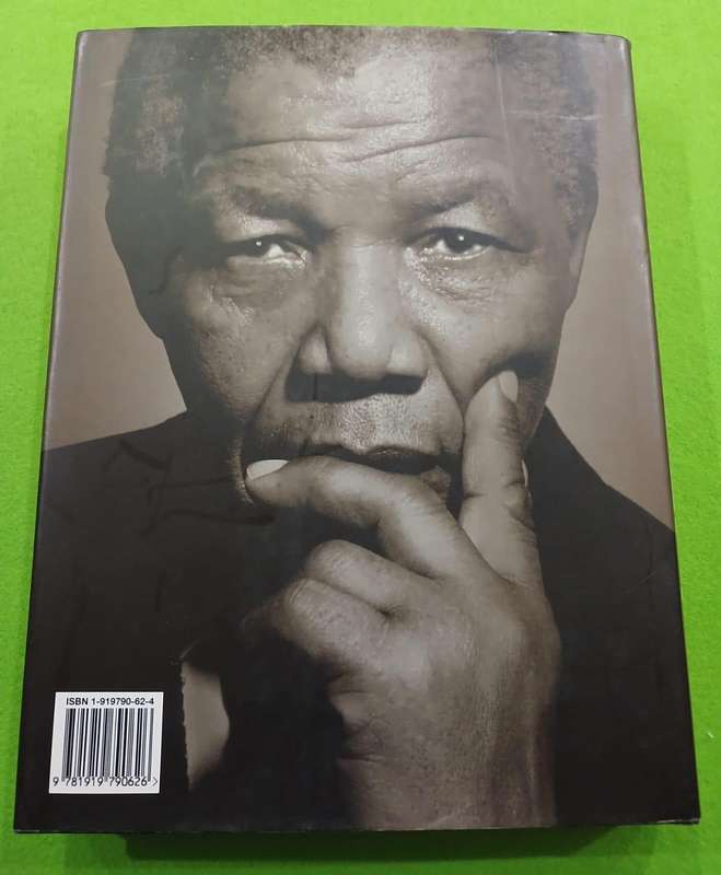 MANDELA -THE AUTHORISED PORTRAIT-Very good condition