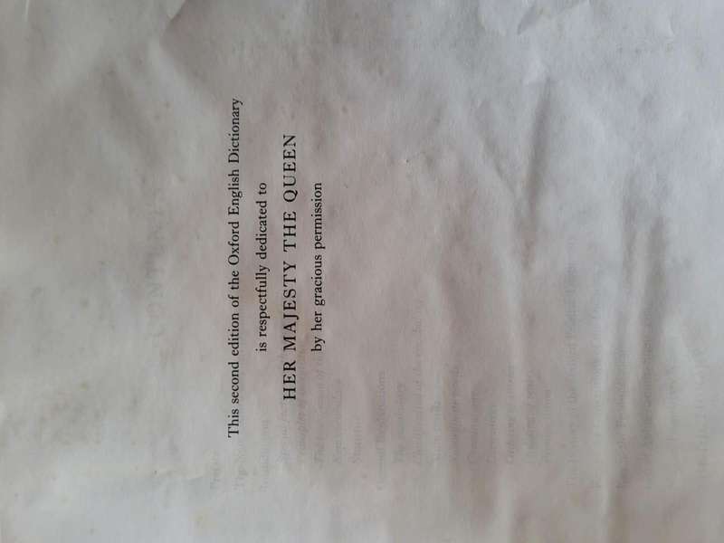 The compact Oxford Dictionary New Edition ( 2nd edition Published in 1991)Huge Book