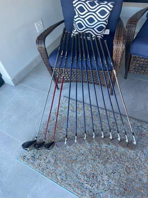 Golfing equipment