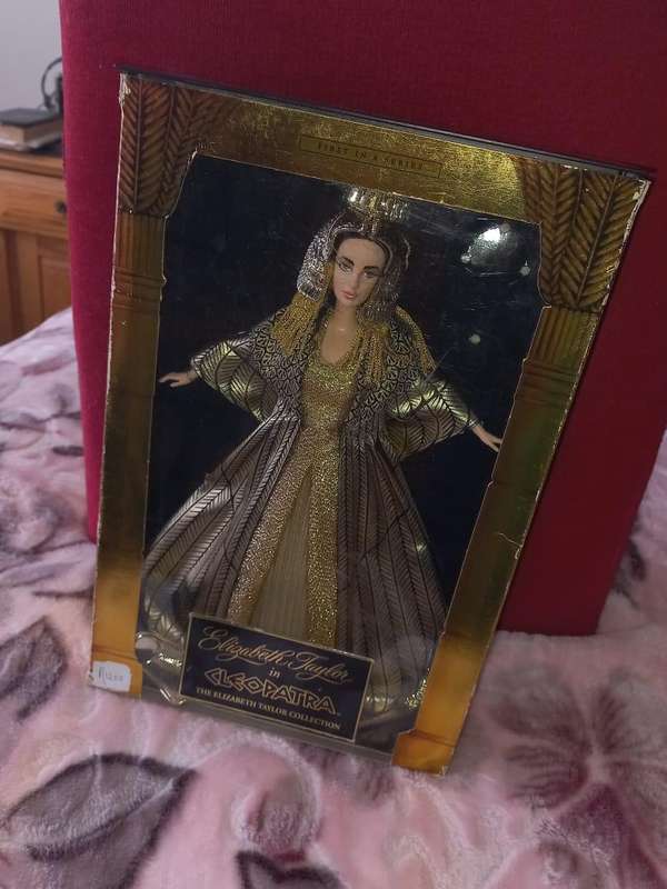 Elizabeth Taylor as Cleopatra Doll (1999)
