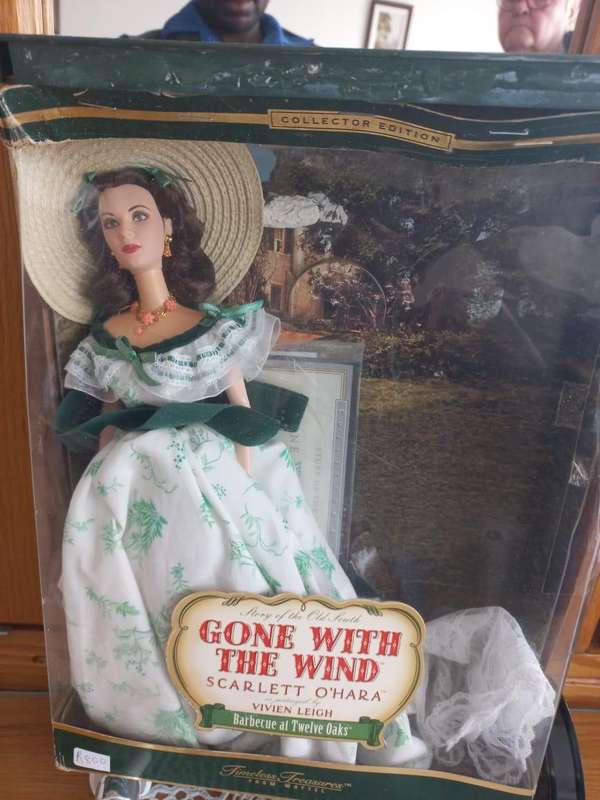Scarlett OHara Barbecue at Twelve Oaks  Mattel Timeless Treasures (2001)