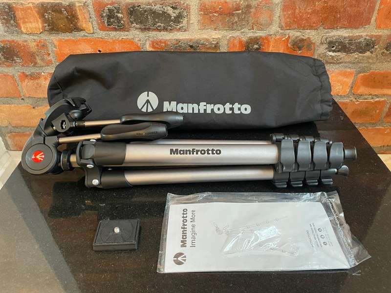 Manfrotto Compact Action Advanced Aluminium DSLR Camera Tripod 3-Way Head - LIGHTWEIGHT BUT STRONG