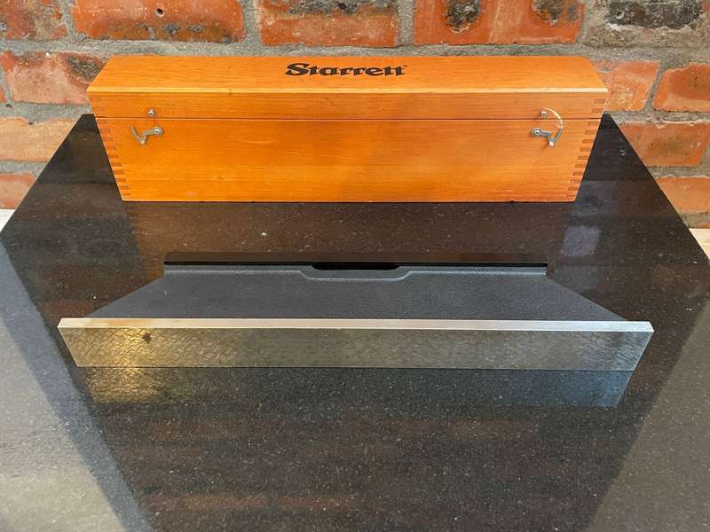 EXTREMELY RARE VINTAGE STARRETT No. 199 ENGINEERS MASTER LEVEL WITH ORIGINAL DOVETAIL WOODEN BOX