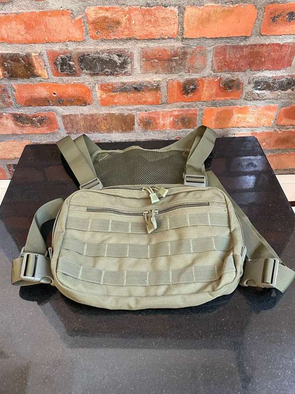 Large Outdoor Multifunctional Men's Tactical Chest Bag - Olive Green - Motorcycle / Hiking