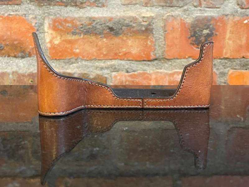 Olympus E-M1 Leather Half Case + Neck Strap by GARIZ XS-CHEM1
