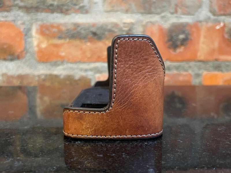 Olympus E-M1 Leather Half Case + Neck Strap by GARIZ XS-CHEM1