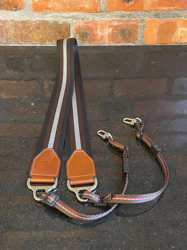 Olympus E-M1 Leather Half Case + Neck Strap by GARIZ XS-CHEM1