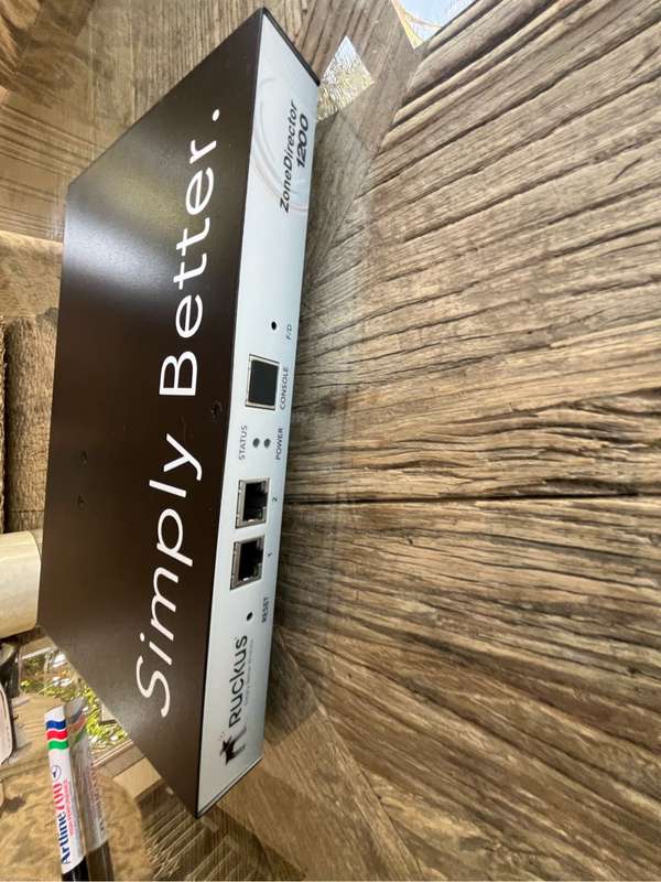 Ruckus ZoneDirector 1200 Wireless LAN Controller