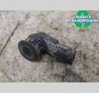 TOYOTA HILUX MK8 REAR PARKING SENSOR 7104054610