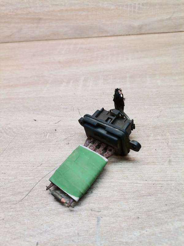 FIAT BRAVO HEATER FAN BLOWER MOTOR RESISTOR B837