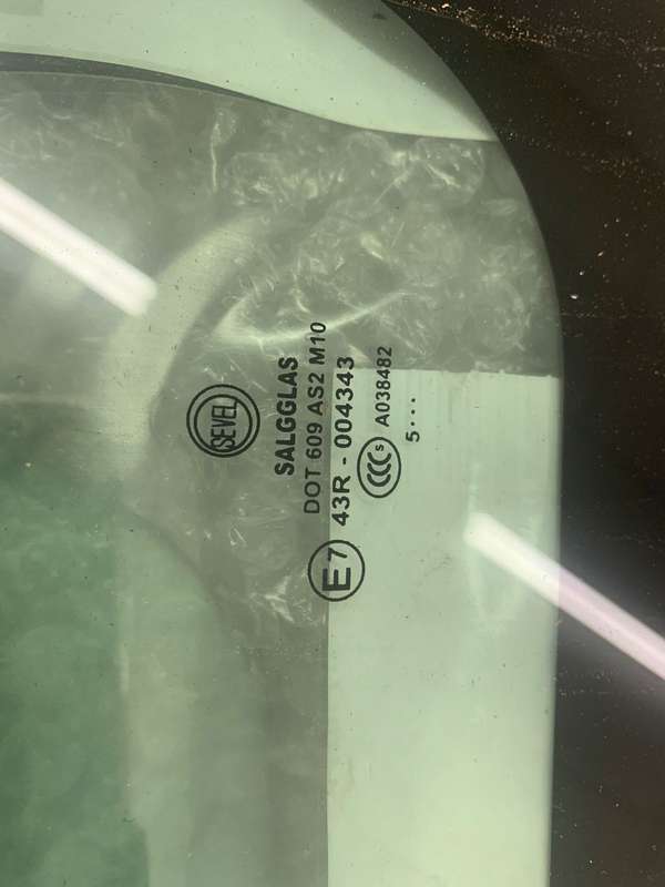 VW Dura Salglass Window - Part Number: 43R-004343