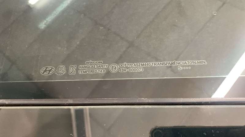 VW Dura Salglass Window - Part Number: 43R-000071 left