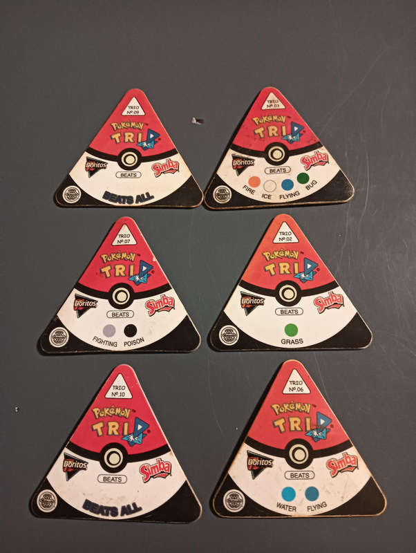 Pokemon 3D Triangle Tazos