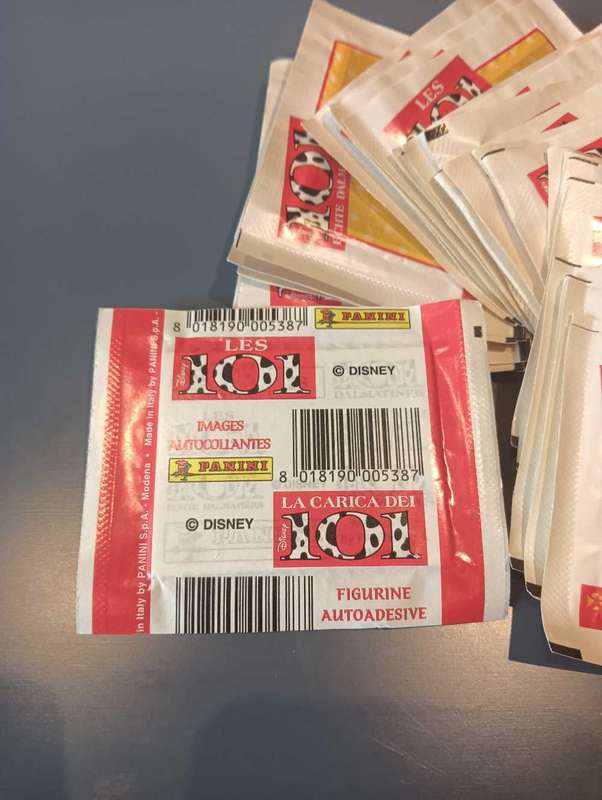101 Dalmatians Panini Sticker Packets x30