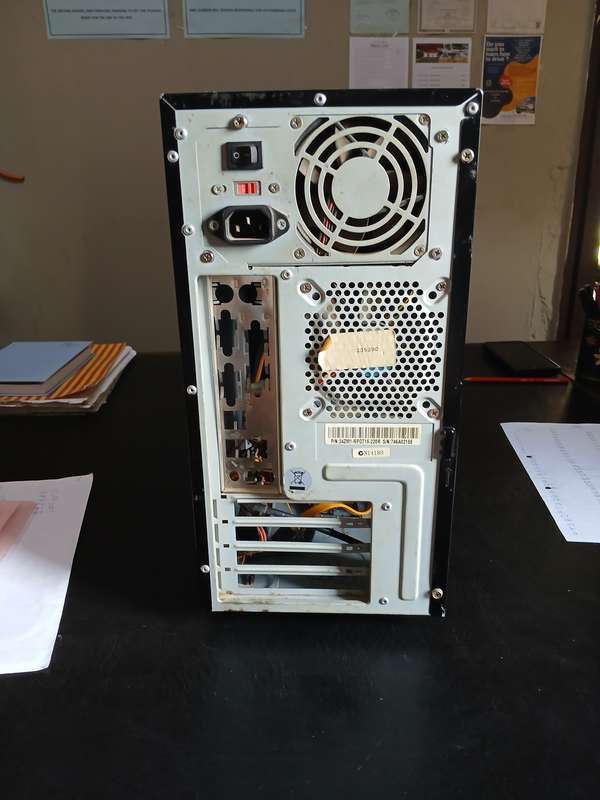 Pc tower case with power suply
