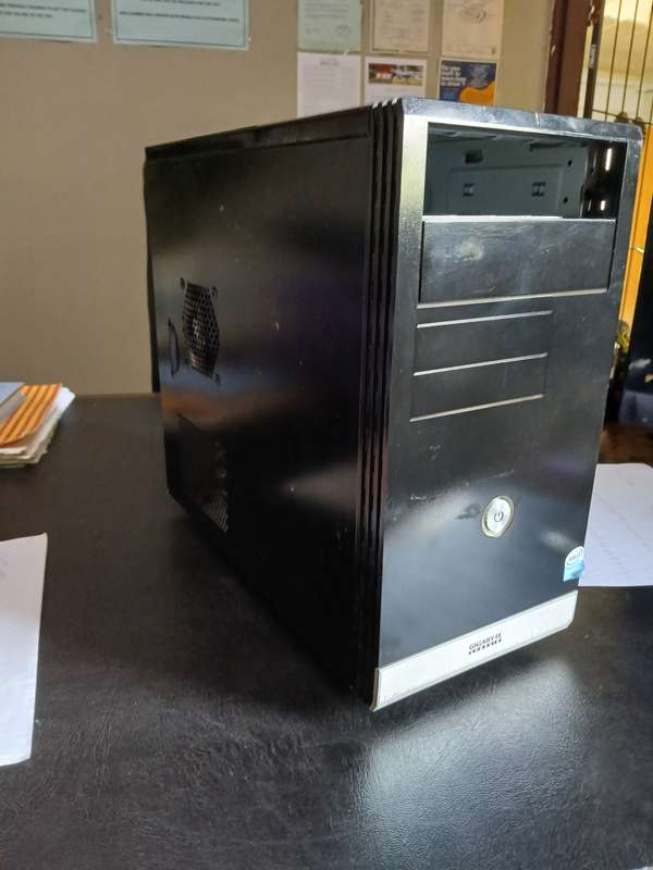 Pc tower case with power suply