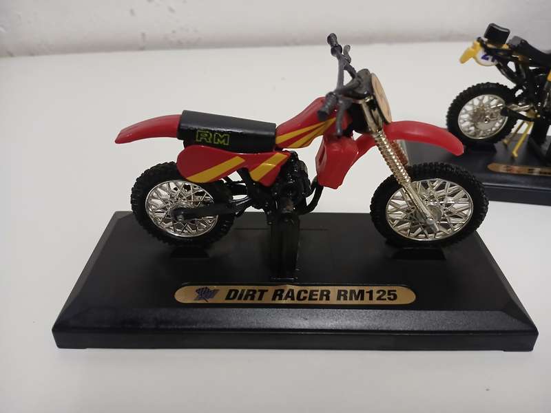 MOTORMAX Diecast Motorcycles