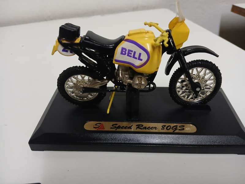 MOTORMAX Diecast Motorcycles