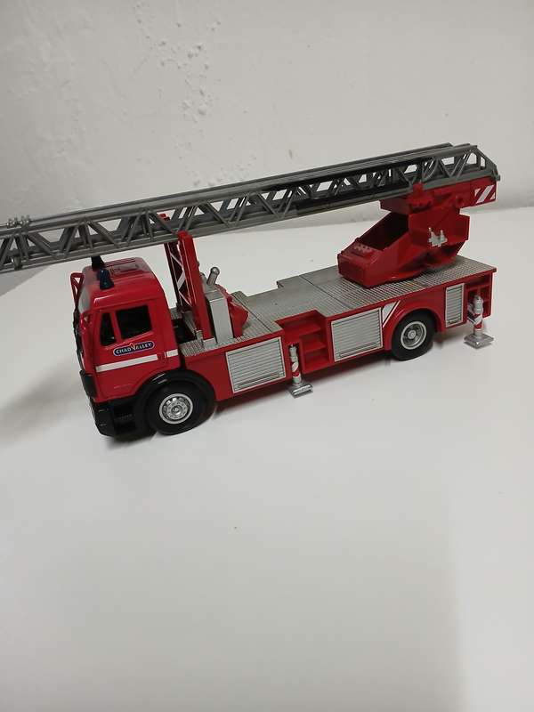 CHAD VALLEY  - MERCEDES-BENZ FIRE ENGINE