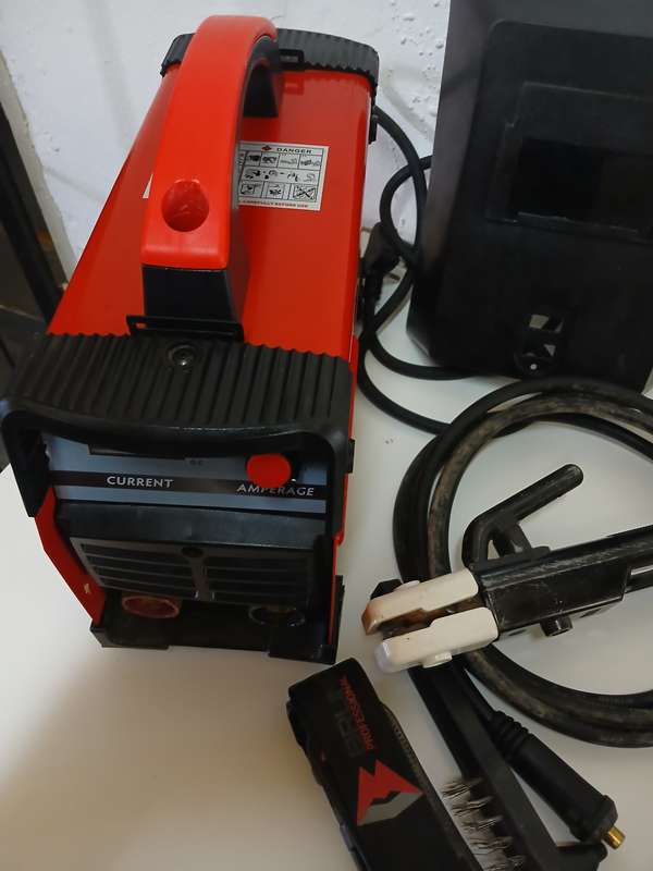 BRUNO PROFESSIONAL  160 AMPS ARC WELDING KIT