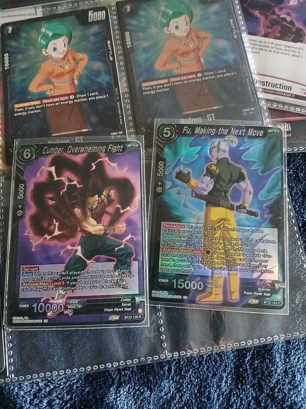 Dragon ball z  collectoin of 90 trading cards