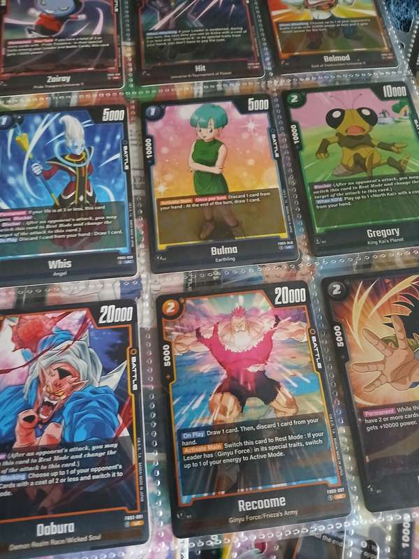 Dragon ball z  collectoin of 90 trading cards