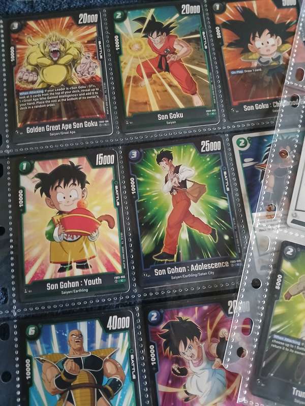 Dragon ball z  collectoin of 90 trading cards